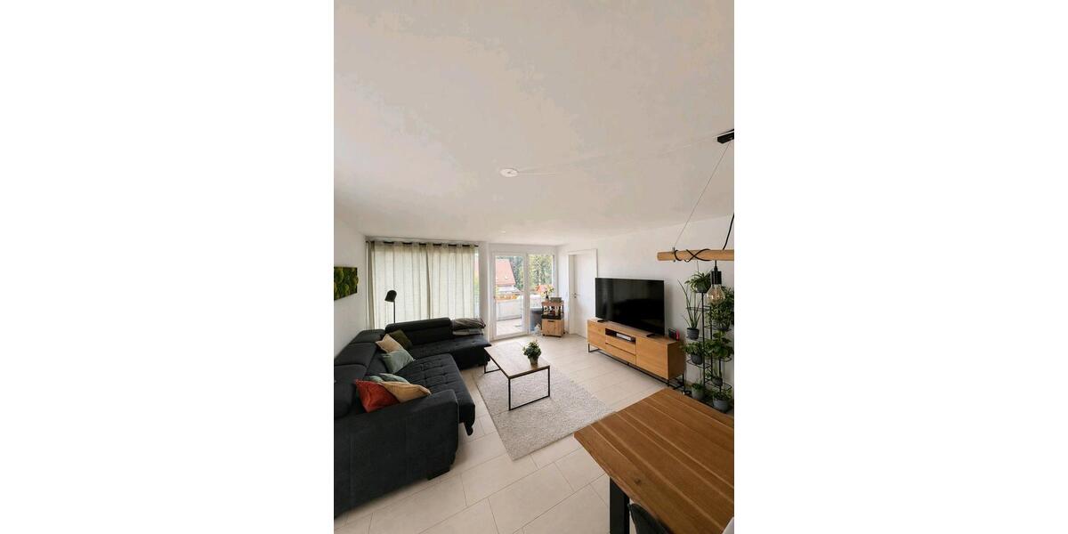 Etagenwohnung Pfullendorf - 3 Zimmer, 86 m&sup2;, 950&euro; | Angebot:26680574