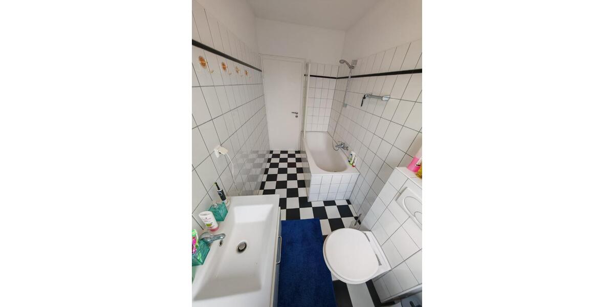 Etagenwohnung Wiesbaden Südost - 2 Zimmer, 60 m&sup2;, 850&euro; | Angebot:25300434