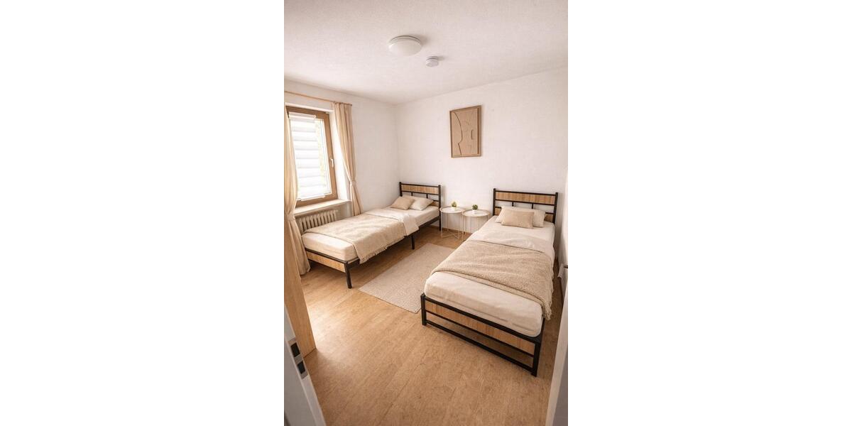 Wohnen auf Zeit Karlsruhe Mühlburg - 4 Zimmer, 85 m&sup2;, 18&euro; | Angebot:26257484
