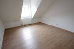 Etagenwohnung Heide - 3 Zimmer, 100 m&sup2;, 980&euro; | Angebot:25819087