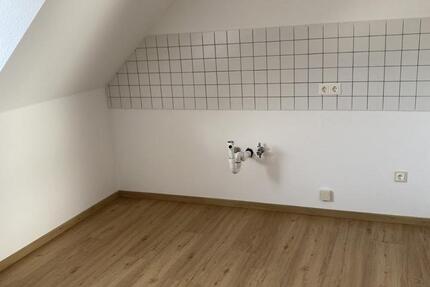 Wohnung Neustadt an der Waldnaab - 1 Zimmer, 61 m&sup2;, 550&euro; | Angebot:26133090