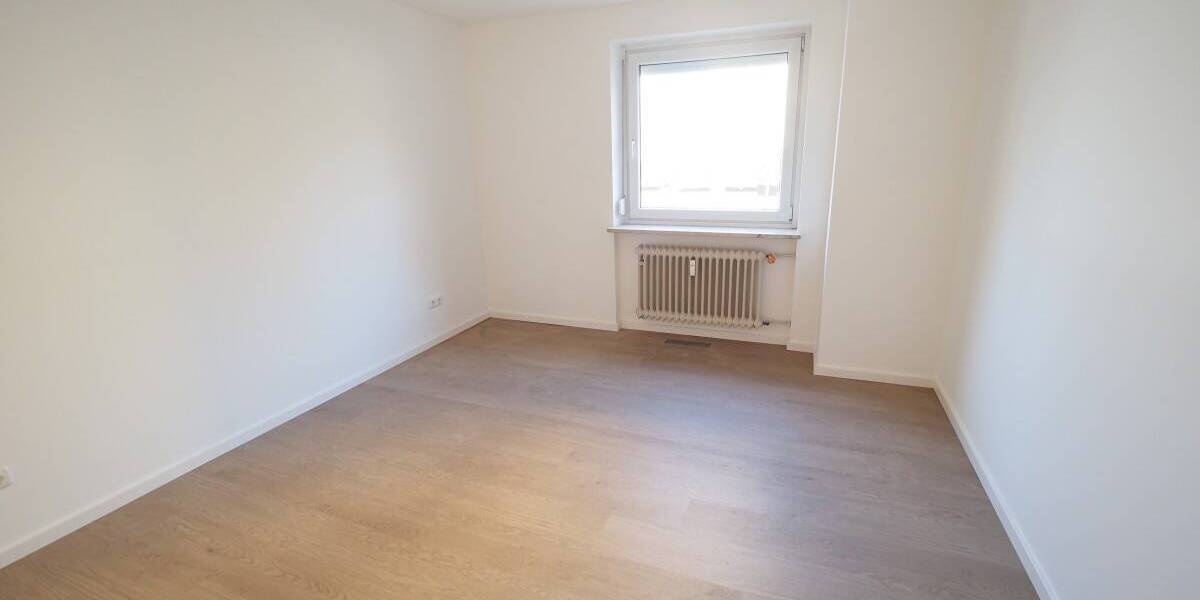 Etagenwohnung Unterschleißheim Lohhof - 3 Zimmer, 80 m&sup2;, 1.550&euro; | Angebot:25970125