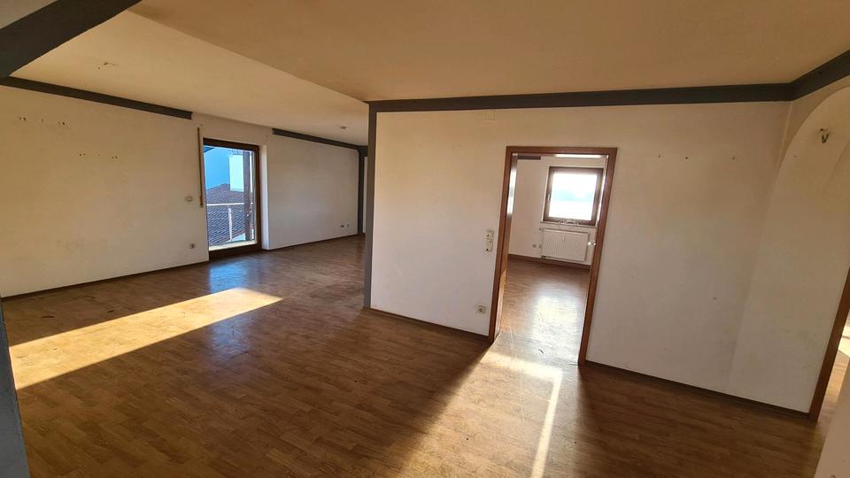 Etagenwohnung Affing - 3 Zimmer, 120 m&sup2;, 1.200&euro; | Angebot:24542265