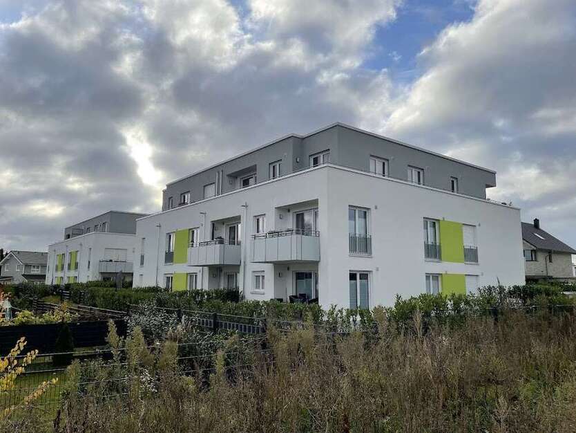 Wohnung zum Mieten in Dormagen 608,95 € 81.85 m²