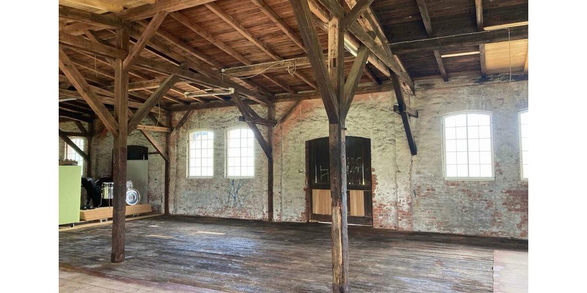 Halle in Schlutup zimmer