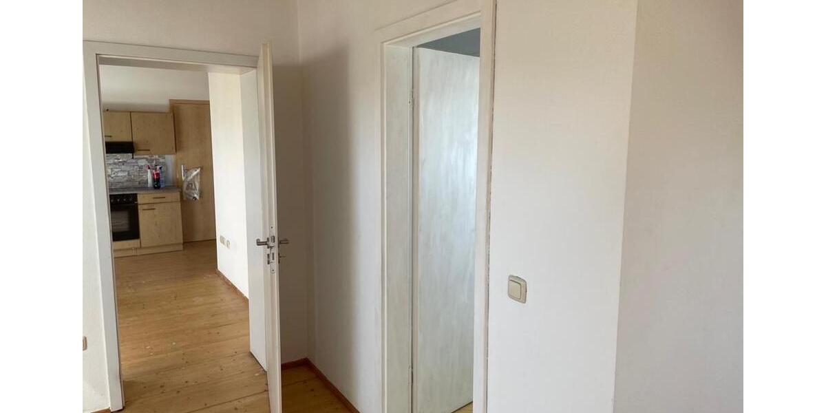 Dachgeschoßwohnung Taufkirchen (Vils) - 2 Zimmer, 60 m&sup2;, 900&euro; | Angebot:25807328
