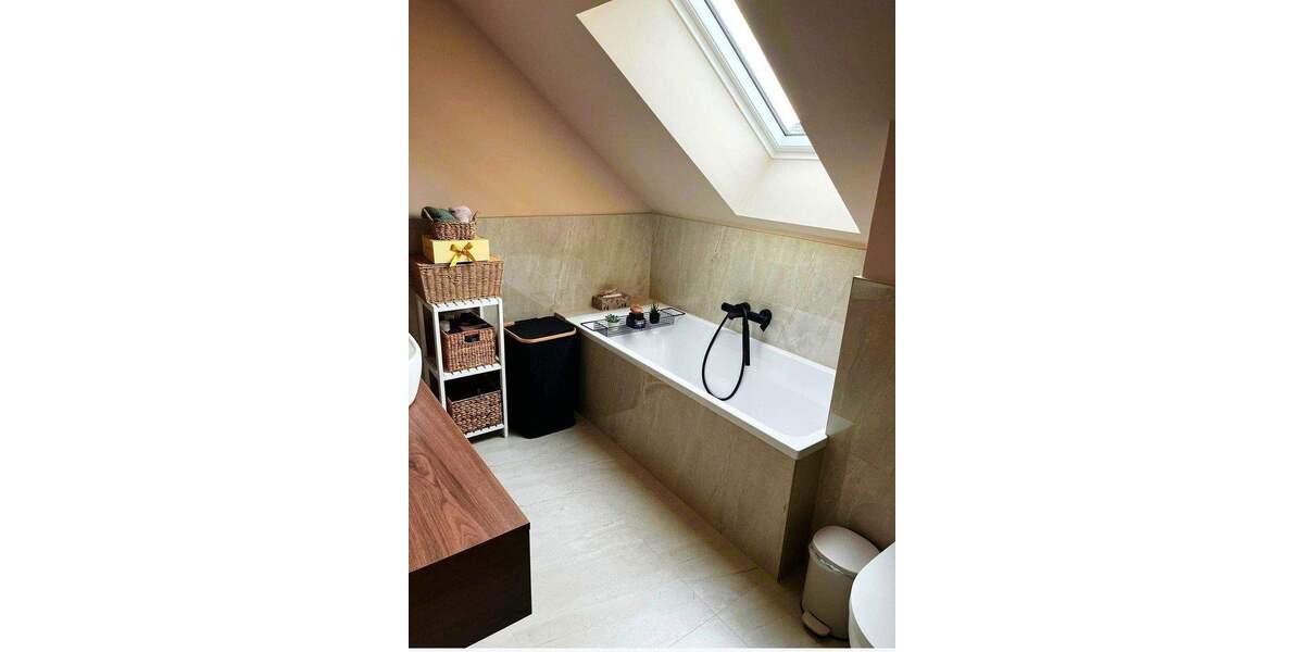 Moderne Neubau-Doppelhaushälfte mit 5 Zimmer und Garten - ideal für Familien 5 zimmer