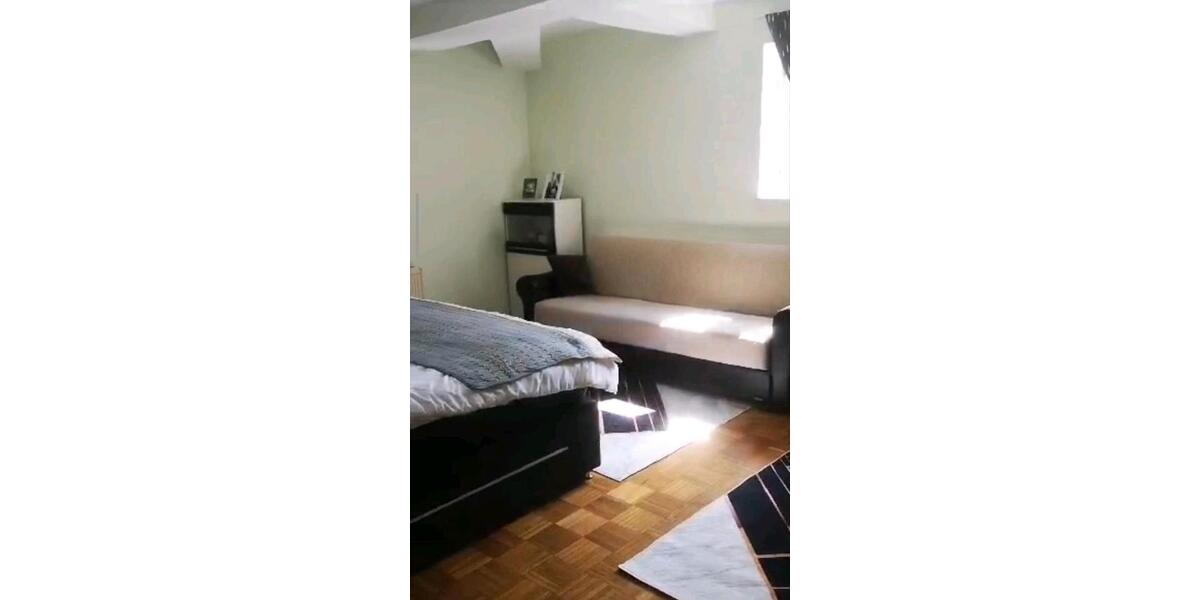Etagenwohnung Uslar - 3 Zimmer, 89 m&sup2;, 450&euro; | Angebot:26566003
