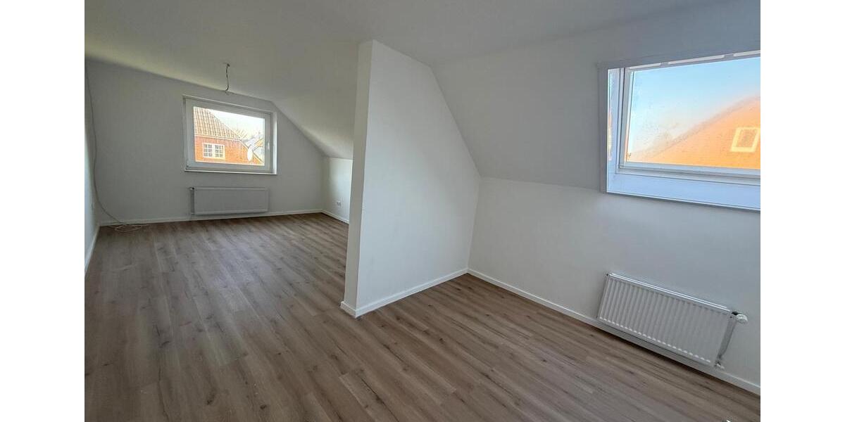 Etagenwohnung Bergen - 4 Zimmer, 100 m&sup2;, 950&euro; | Angebot:26445325