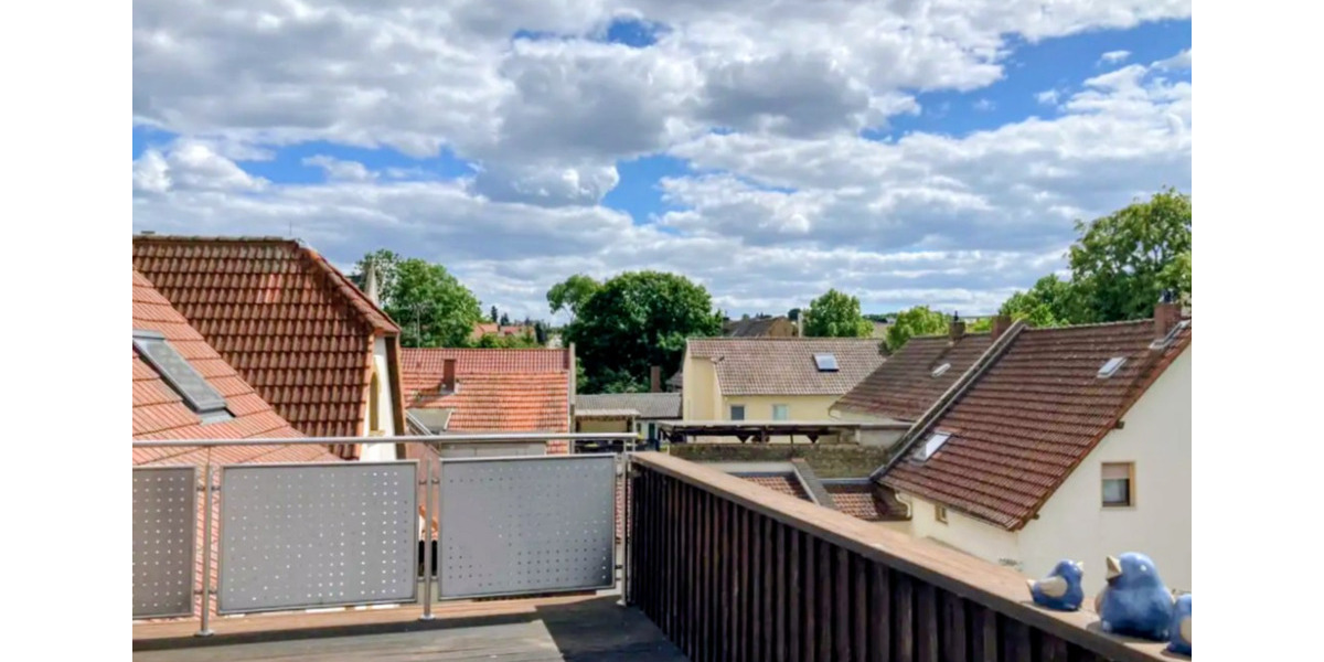 Dachgeschoßwohnung Hettenleidelheim - 3 Zimmer, 115 m&sup2;, 1.250&euro; | Angebot:24646445