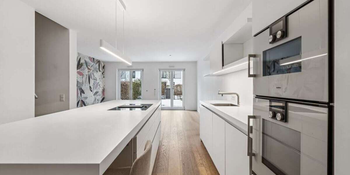 Haus zum Mieten in Düsseldorf - Heerdt 3.500 € 165 m² 6 zimmer