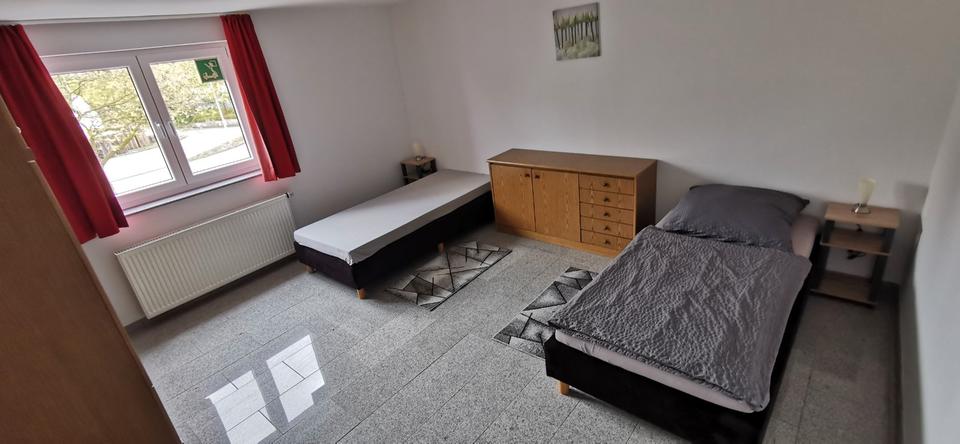 Wohnen auf Zeit Hürth - 5 Zimmer, 90 m&sup2;, 16&euro; | Angebot:26460776