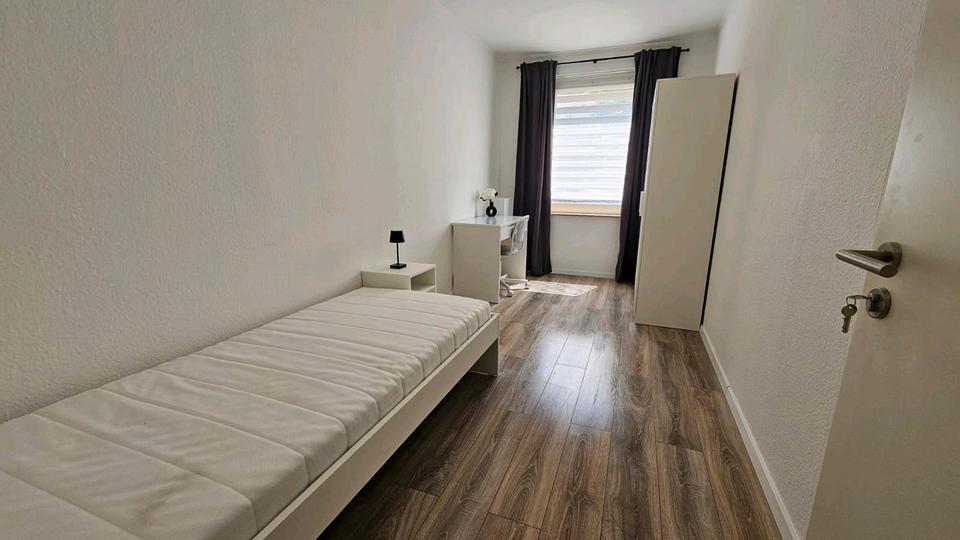 Erdgeschoßwohnung Osnabrück - 1 Zimmer, 12 m&sup2;, 400&euro; | Angebot:25252326