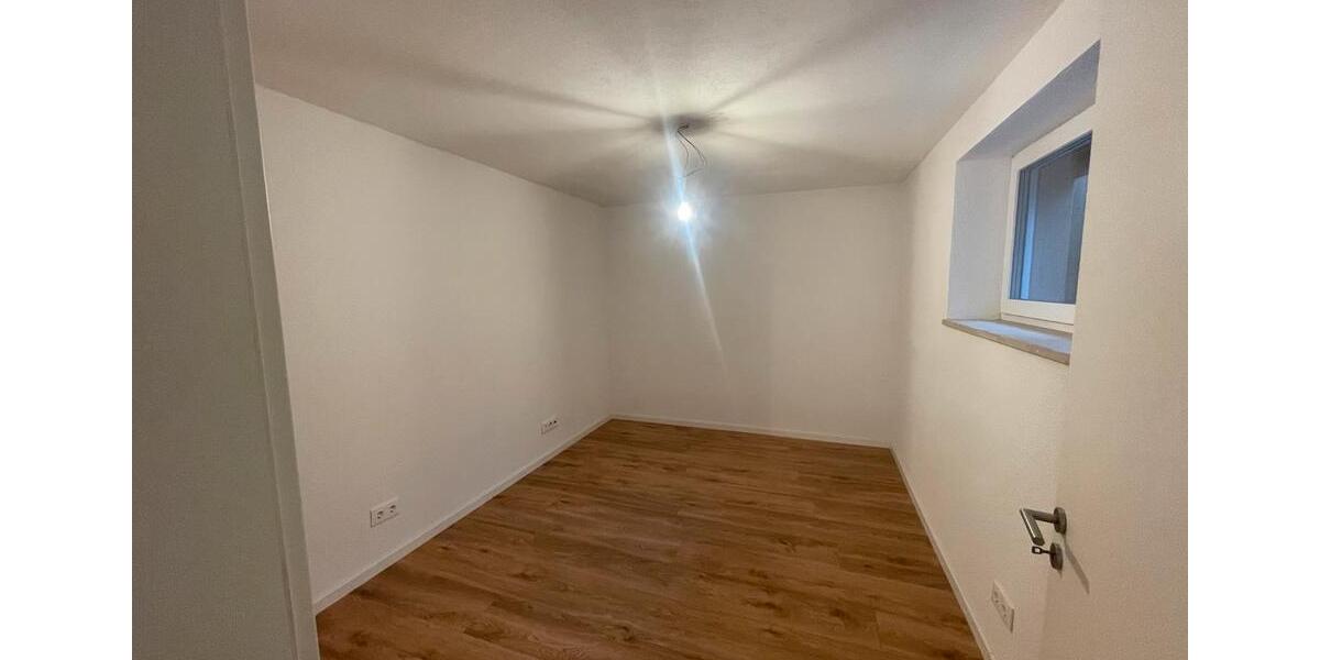 Etagenwohnung Laupheim - 2.5 Zimmer, 75 m&sup2;, 890&euro; | Angebot:24976129