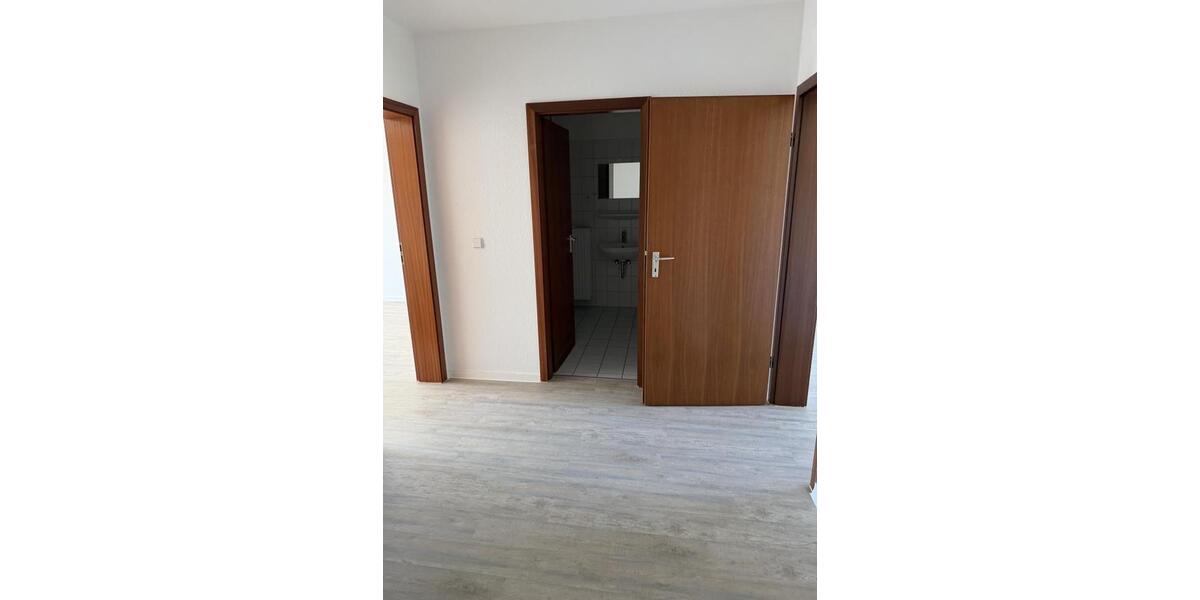 Etagenwohnung Kyritz - 3 Zimmer, 75 m&sup2;, 585&euro; | Angebot:26587668