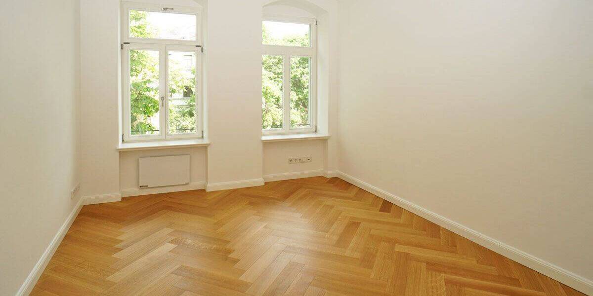 Etagenwohnung Dresden Striesen-Ost - 3 Zimmer, 97 m&sup2;, 1.895&euro; | Angebot:26767950