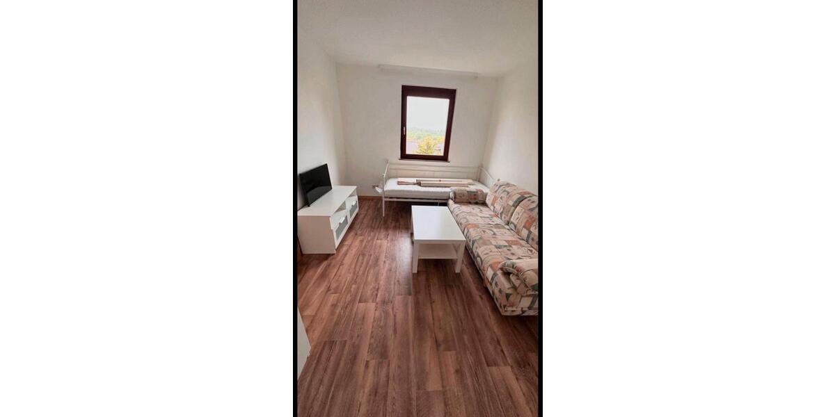 Etagenwohnung Stuttgart Mühlhausen - 1 Zimmer, 24 m&sup2;, 770&euro; | Angebot:25378365
