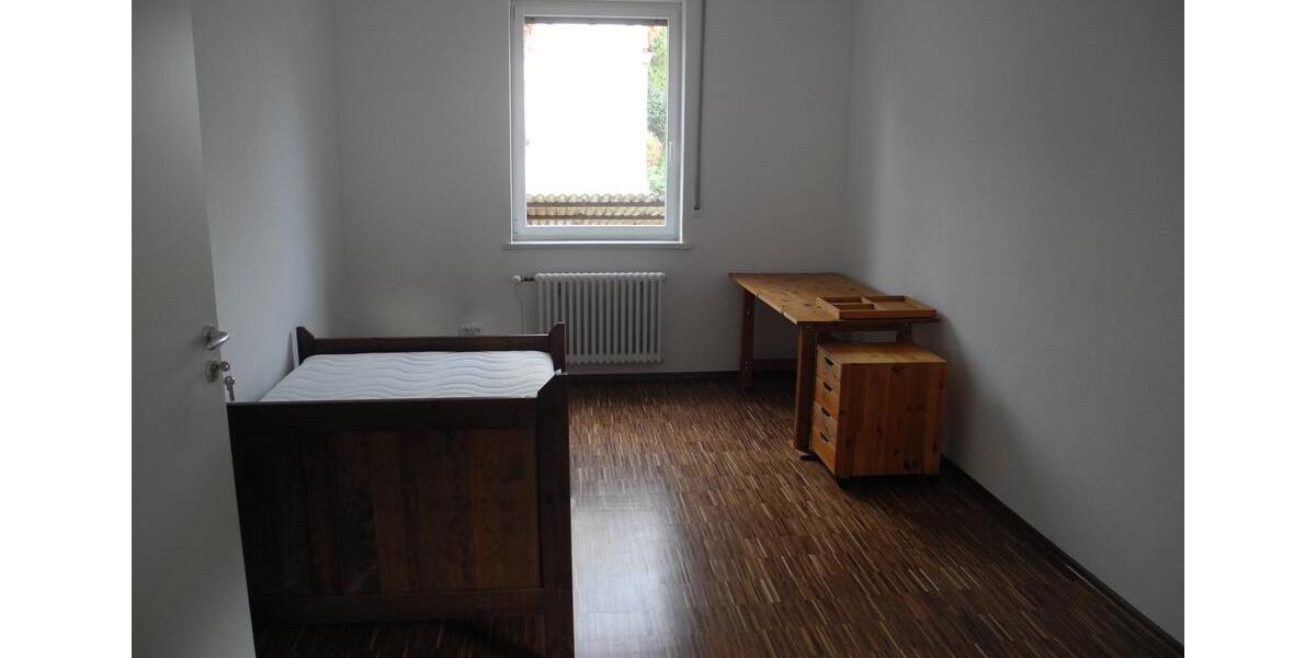Wohnen auf Zeit Bamberg Am Bruderwald - 1 Zimmer, 18 m&sup2;, 450&euro; | Angebot:26048353