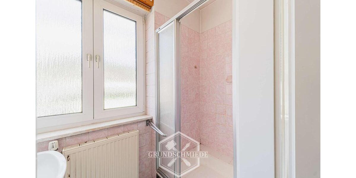 Dachgeschoßwohnung Albstadt - 4 Zimmer, 100 m&sup2;, 650&euro; | Angebot:26416214