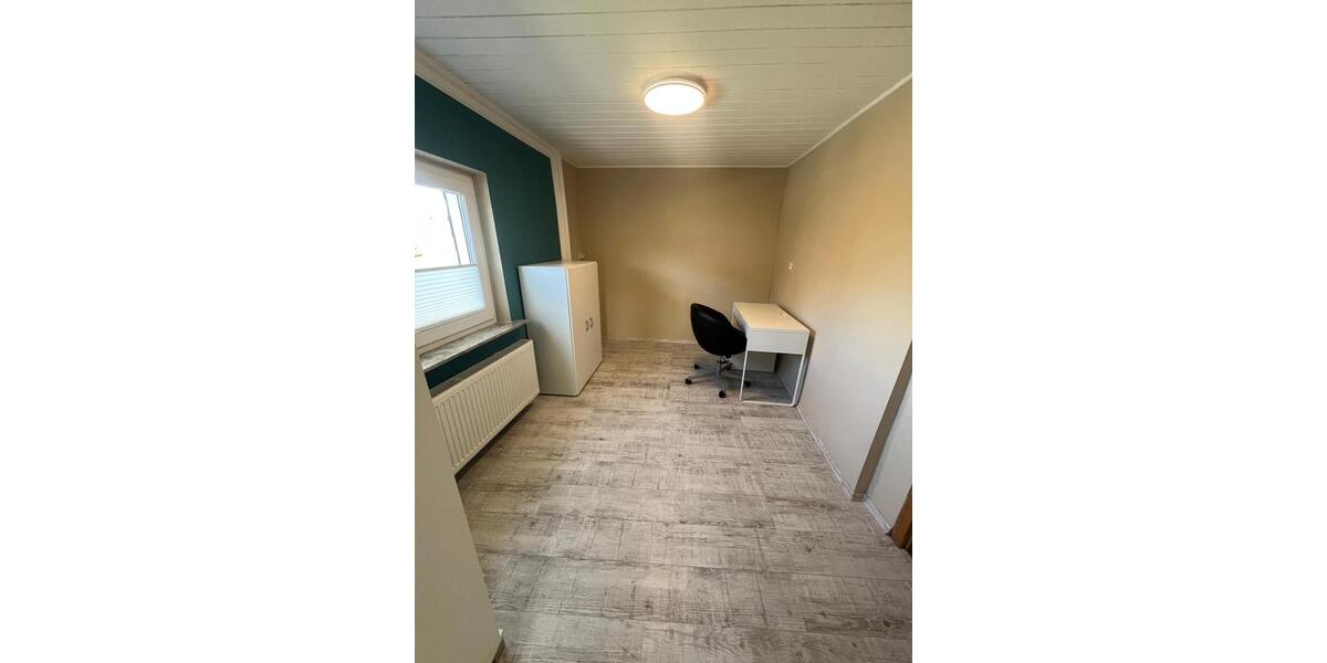 Wohnen auf Zeit Netphen - 2 Zimmer, 17 m&sup2;, 300&euro; | Angebot:25982200