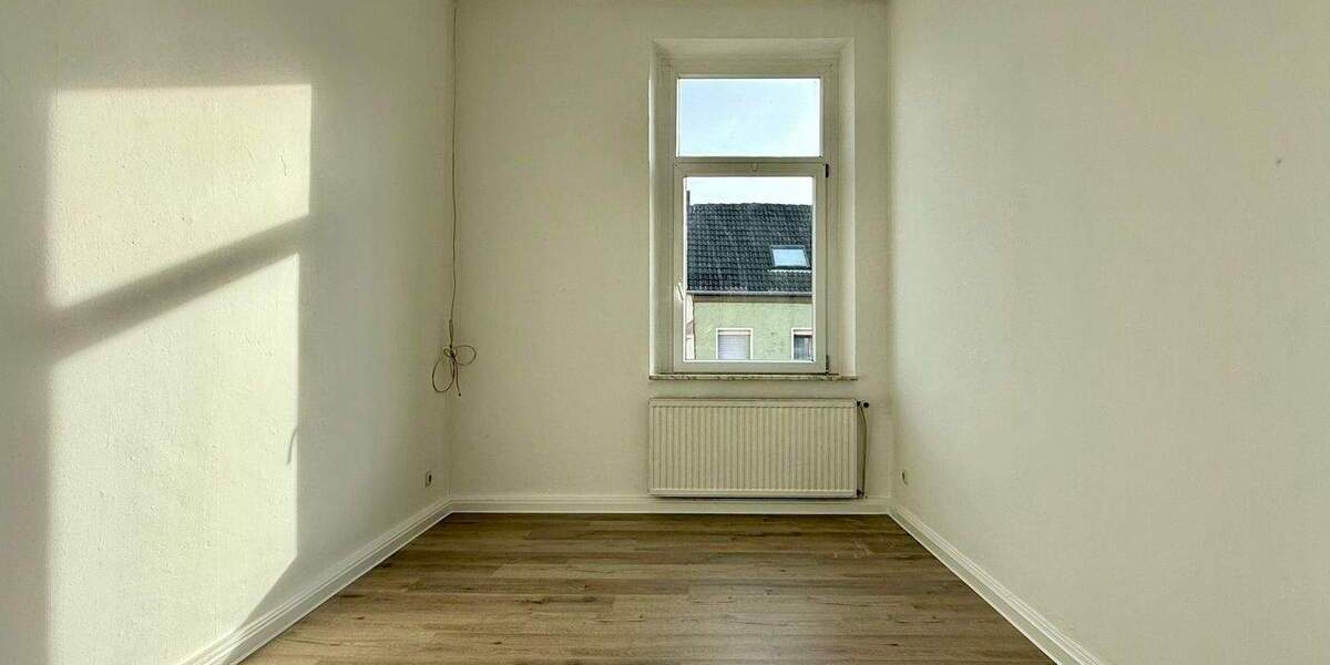 Etagenwohnung Linnich - 3 Zimmer, 81 m&sup2;, 700&euro; | Angebot:24687738