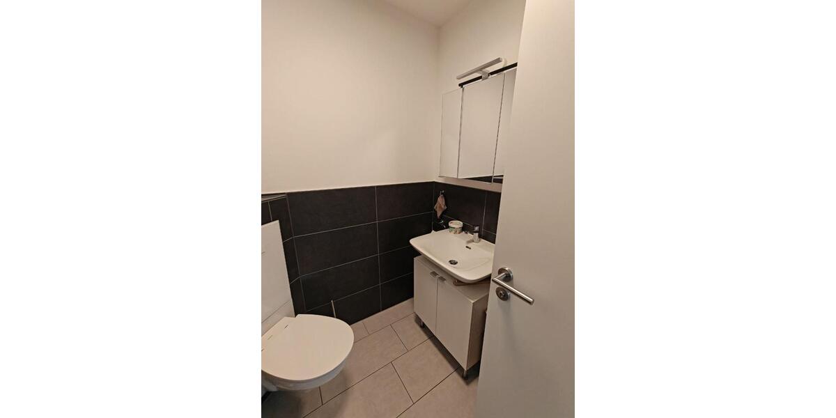 Dachgeschoßwohnung Gütersloh - 3 Zimmer, 170 m&sup2;, 1.710&euro; | Angebot:25974791