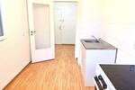 **MODERNISIERTE 2,5 Zimmer Erdgeschoßwohnung MIT BALKON UND NEUEM DUSCHBAD**