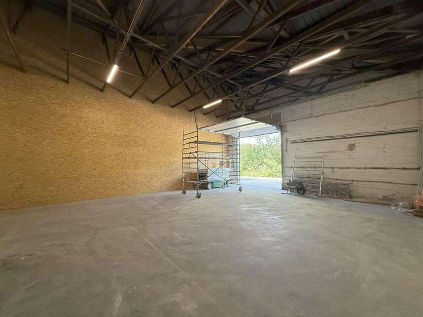 Halle in Schleswig-Holstein - Nützen 1.040 € 200 m²