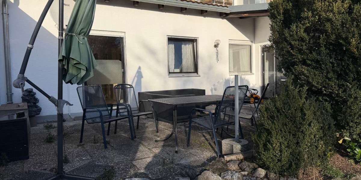 Einfamilienhaus Neusäß - 4 Zimmer, 135 m&sup2;, 1.950&euro; | Angebot:24743305