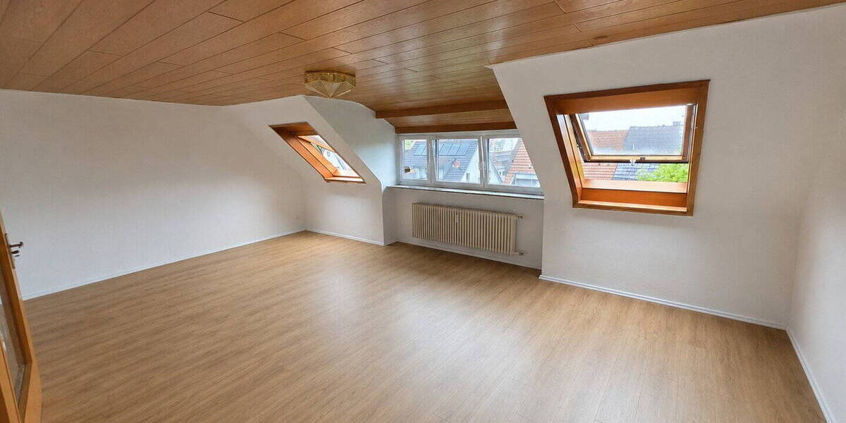 Etagenwohnung Stuttgart Bad Cannstatt - 2 Zimmer, 71 m&sup2;, 995&euro; | Angebot:26790499