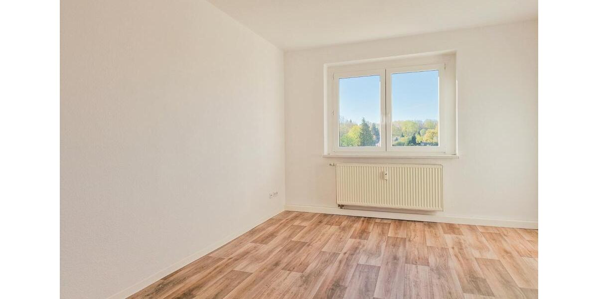 Etagenwohnung Glauchau - 4 Zimmer, 70 m&sup2;, 364&euro; | Angebot:26560810