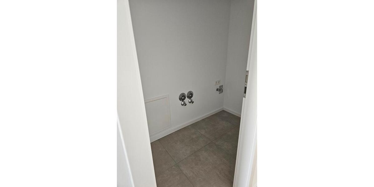 Terrassenwohnung Bad Kreuznach Bad Münster am Stein-Ebernburg - 3 Zimmer, 90 m&sup2;, 1.200&euro; | Angebot:26670997