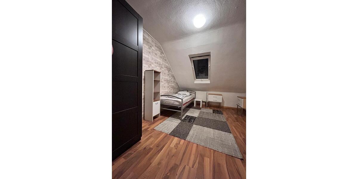 Wohnen auf Zeit Grevenbroich Neuenhausen - 1 Zimmer, 20 m&sup2;, 440&euro; | Angebot:25678655