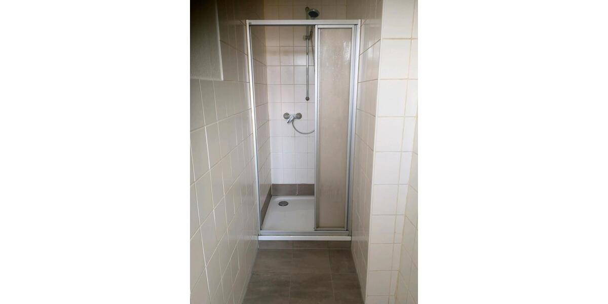 Etagenwohnung Lößnitz - 4 Zimmer, 90 m&sup2;, 750&euro; | Angebot:25790615