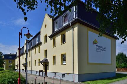 Wohnung Oelsnitz (Erzgebirge) - 2 Zimmer, 57 m&sup2;, 374&euro; | Angebot:24774785