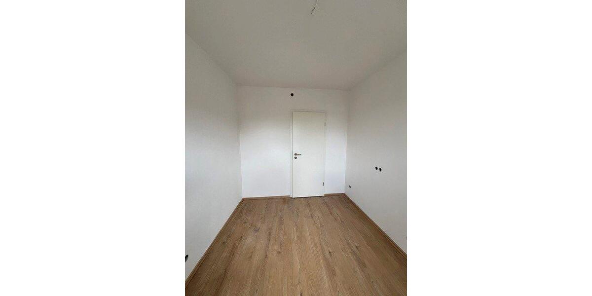 Etagenwohnung Duisburg Duisburg-Mitte - 3 Zimmer, 73 m&sup2;, 650&euro; | Angebot:26663986