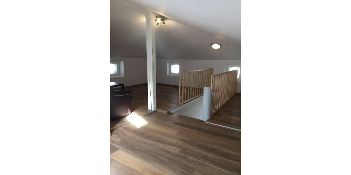 Dachgeschoßwohnung Furth im Wald - 2 Zimmer, 54 m&sup2;, 550&euro; | Angebot:25634181