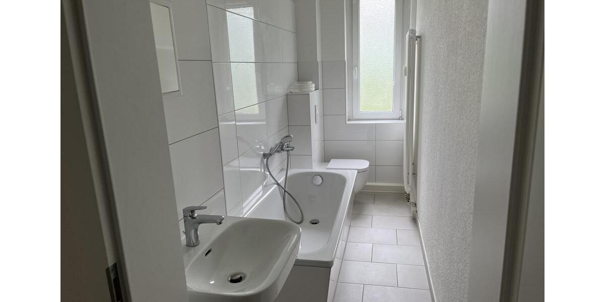 Erdgeschoßwohnung Halle (Saale) Damaschkestraße - 3 Zimmer, 66 m&sup2;, 531&euro; | Angebot:26676509