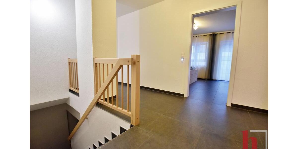 Etagenwohnung Steinfeld (Oldenburg) - 4 Zimmer, 110 m&sup2;, 950&euro; | Angebot:25178711