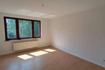 Wohnung Colditz - 3 Zimmer, 69 m&sup2;, 350&euro; | Angebot:25493181