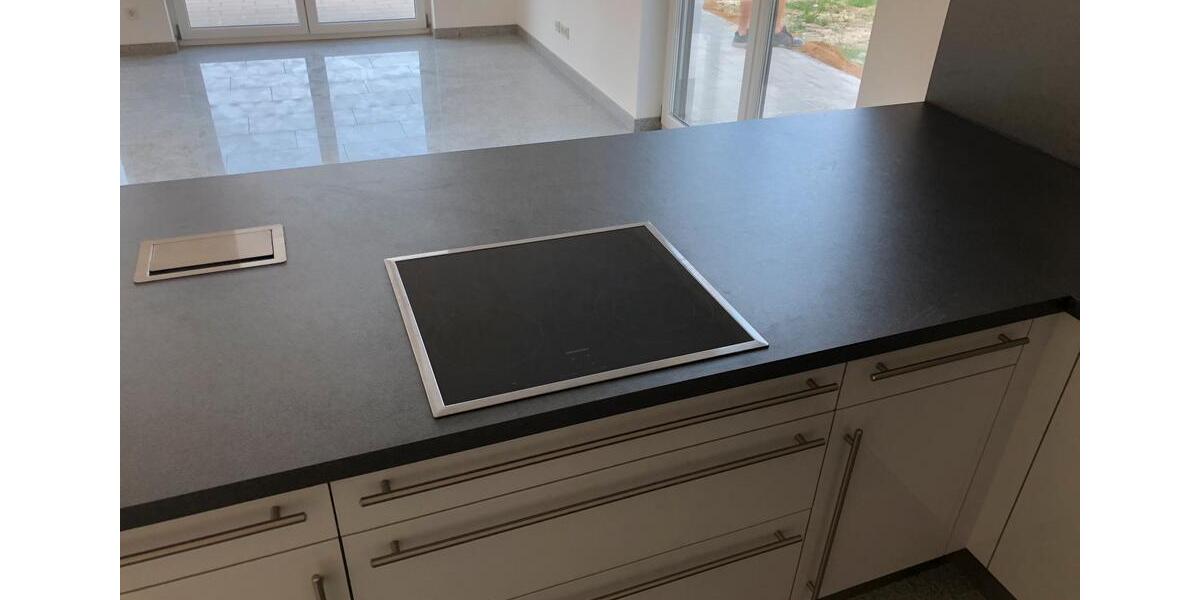 Doppelhaushälfte Tiefenbach - 4 Zimmer, 130 m&sup2;, 1.380&euro; | Angebot:26533082