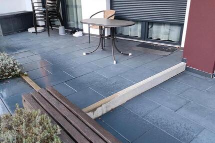 Wohnung Hechingen - 3 Zimmer, 75 m&sup2;, 1.000&euro; | Angebot:24714852