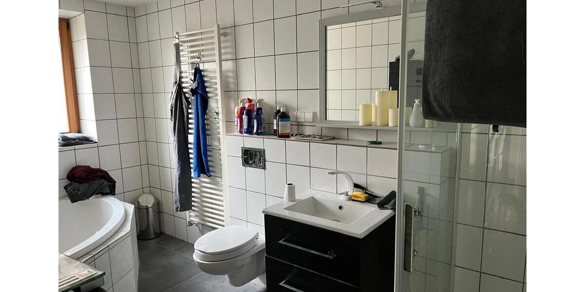 Etagenwohnung Medard - 3.5 Zimmer, 146 m&sup2;, 1.500&euro; | Angebot:26591286