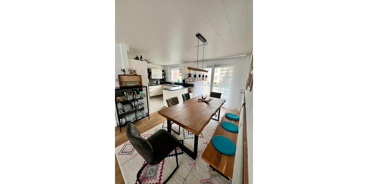 Etagenwohnung Burgkunstadt - 3 Zimmer, 100 m&sup2;, 700&euro; | Angebot:26506514