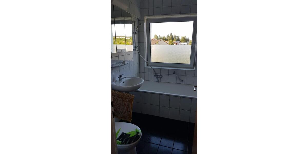 Etagenwohnung Hardheim - 3 Zimmer, 70 m&sup2;, 650&euro; | Angebot:25917317