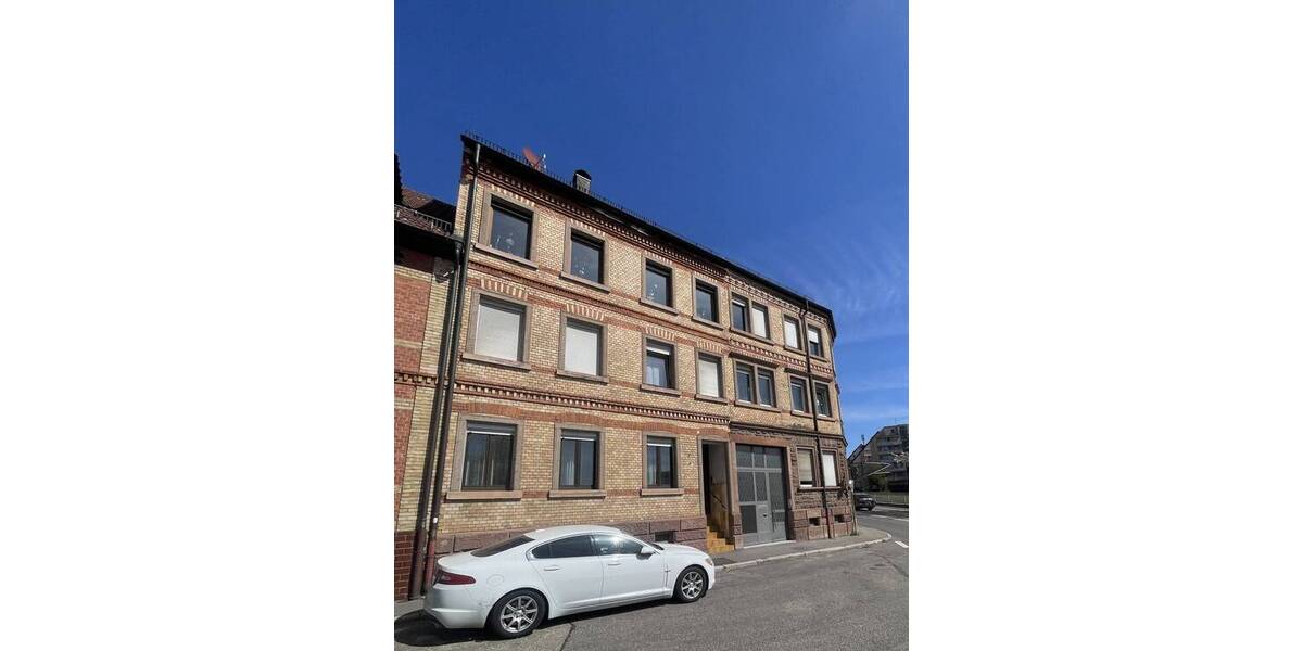 Etagenwohnung Pforzheim Brötzingen - 6 Zimmer, 130 m&sup2;, 1.600&euro; | Angebot:26659502