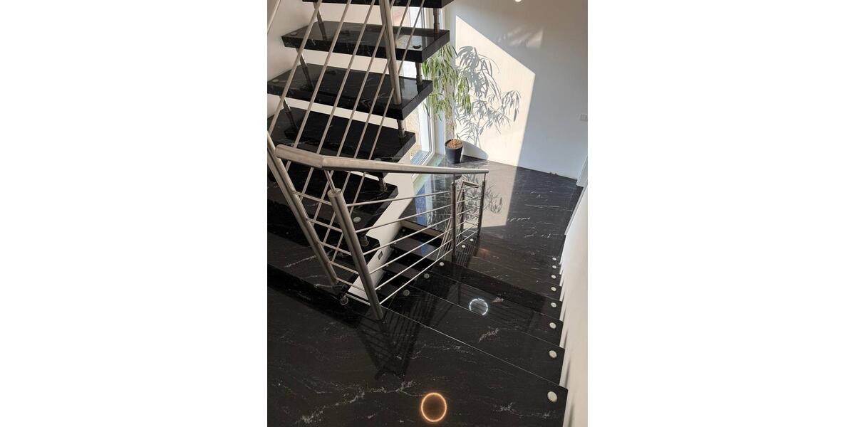 Maisonettenwohnung Porta Westfalica - 5 Zimmer, 123 m&sup2;, 1.320&euro; | Angebot:25903479