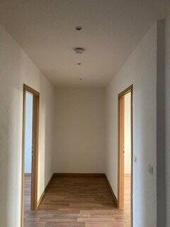 Etagenwohnung Bitterfeld-Wolfen Wolfen - 3 Zimmer, 68 m&sup2;, 481&euro; | Angebot:25781241