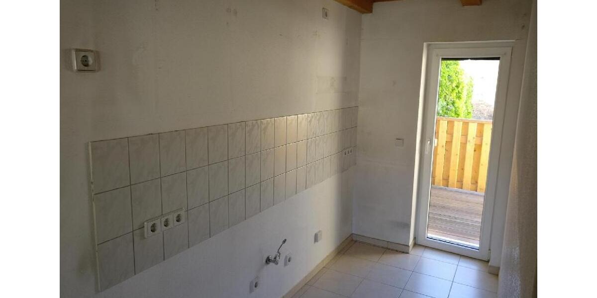 Etagenwohnung Eisleben (Lutherstadt) - 2 Zimmer, 47 m&sup2;, 310&euro; | Angebot:24802866