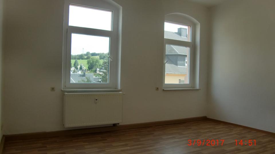 Etagenwohnung Ehrenfriedersdorf - 2 Zimmer, 34 m&sup2;, 200&euro; | Angebot:25717831